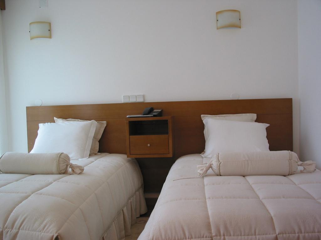 Hotel Santos Guarda Oda fotoğraf